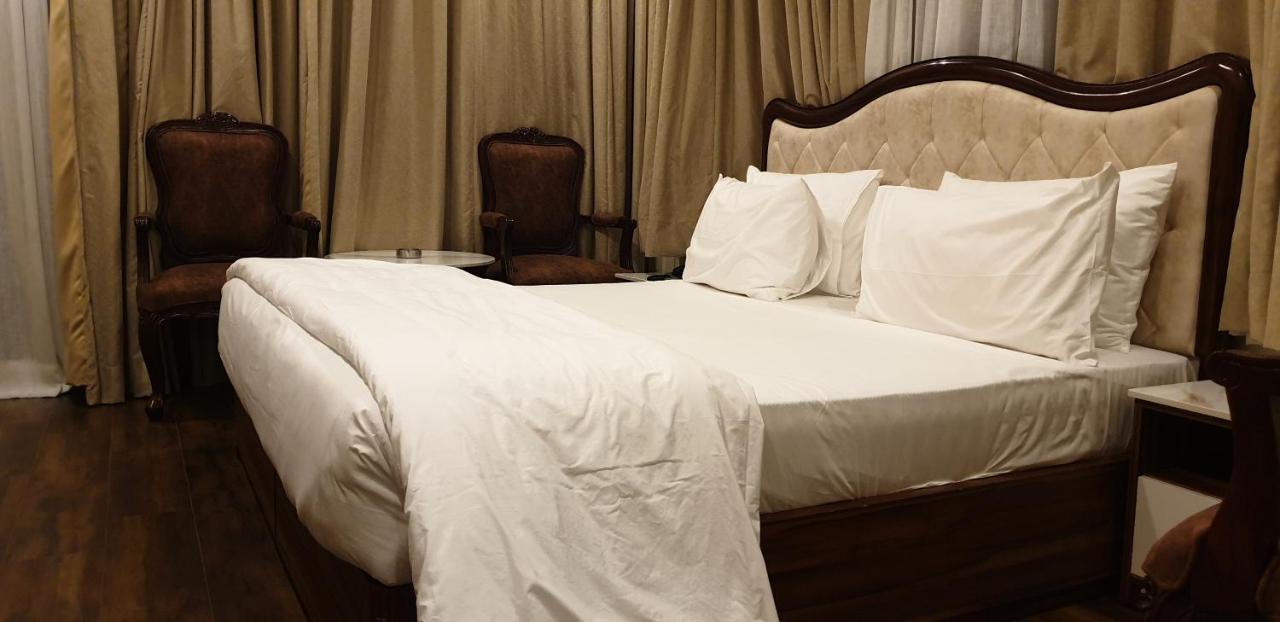 Hotel Pong View Νταραμσάλα Εξωτερικό φωτογραφία